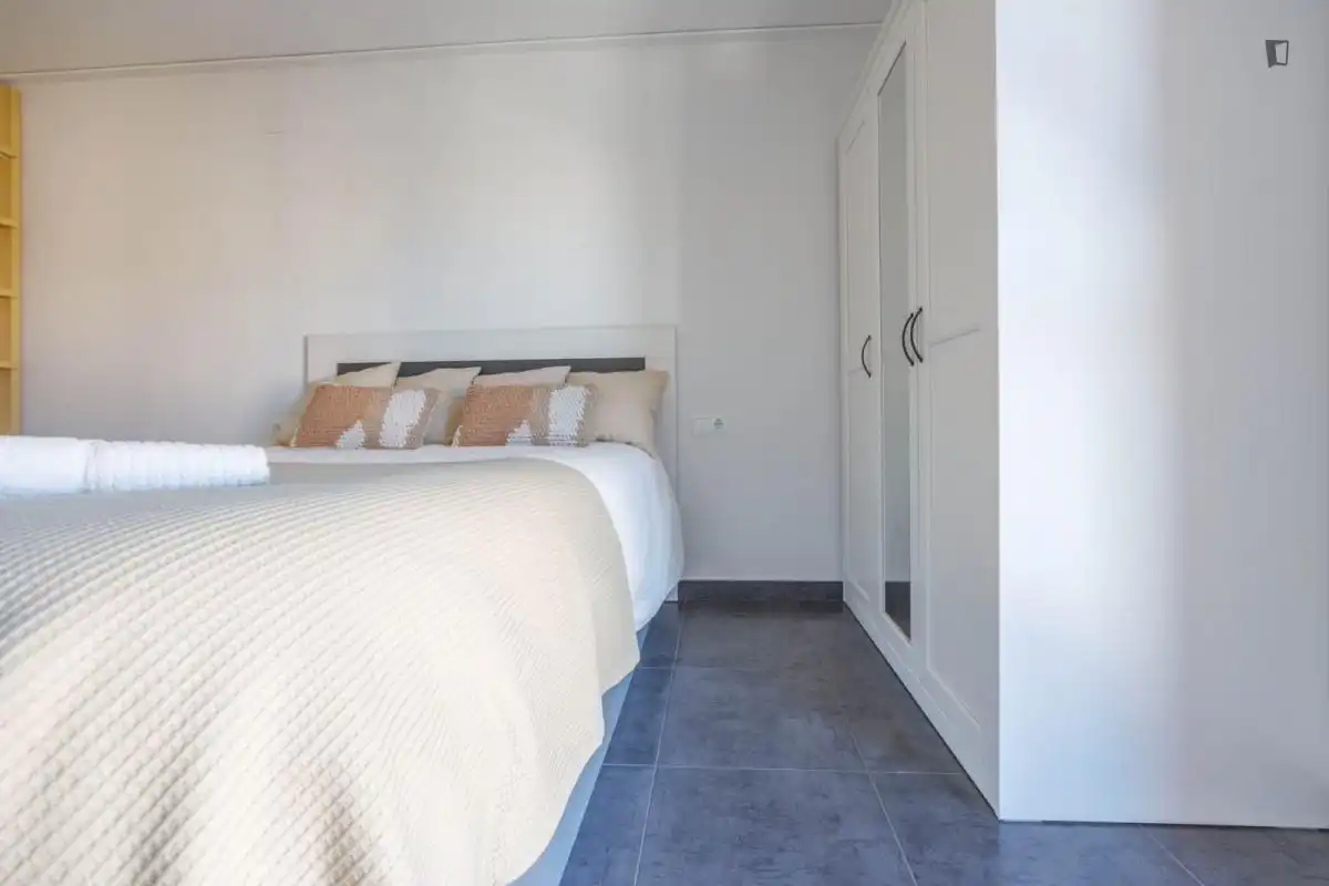 Room in Poble Nou