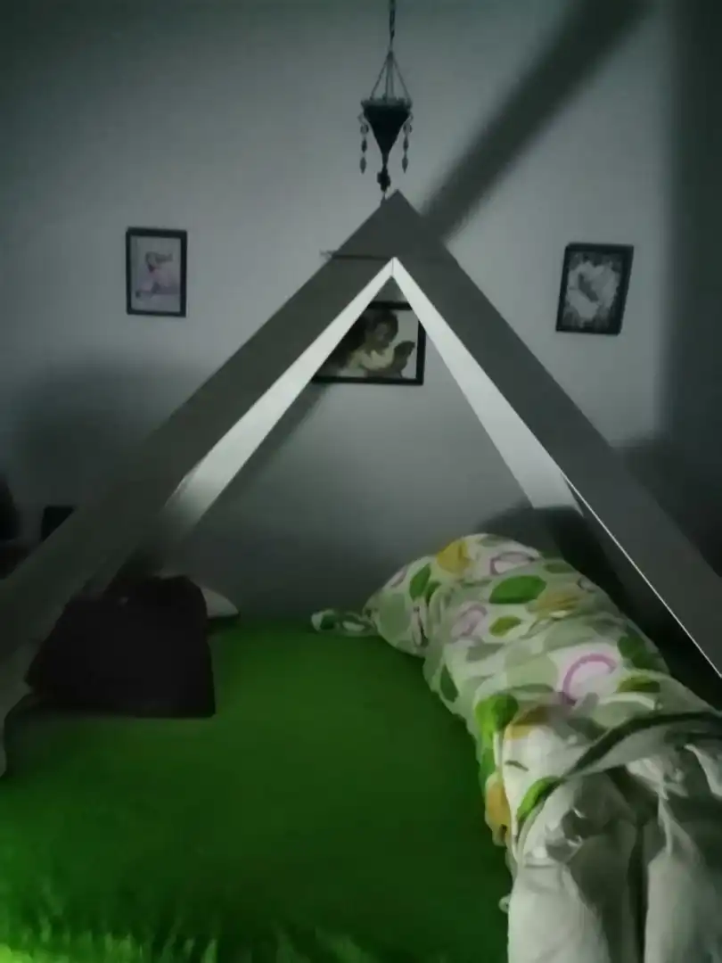 Dormitori de Casa o xalet en venda en Sella amb Jardí privat