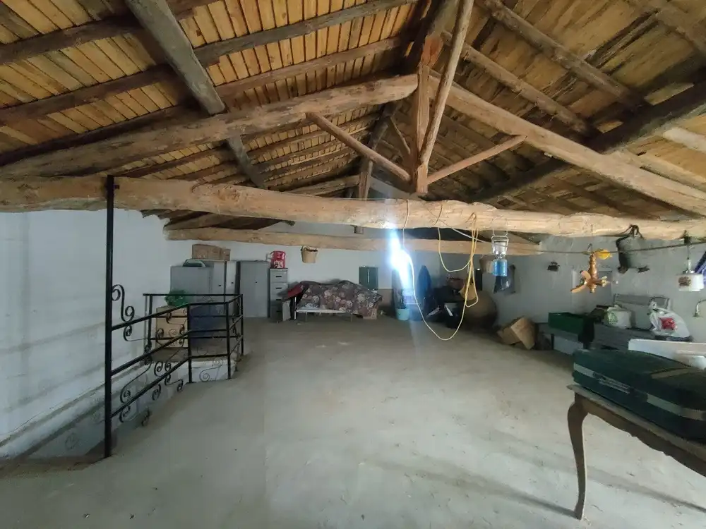 Casa o xalet en venda en Azután amb Calefacció i Traster
