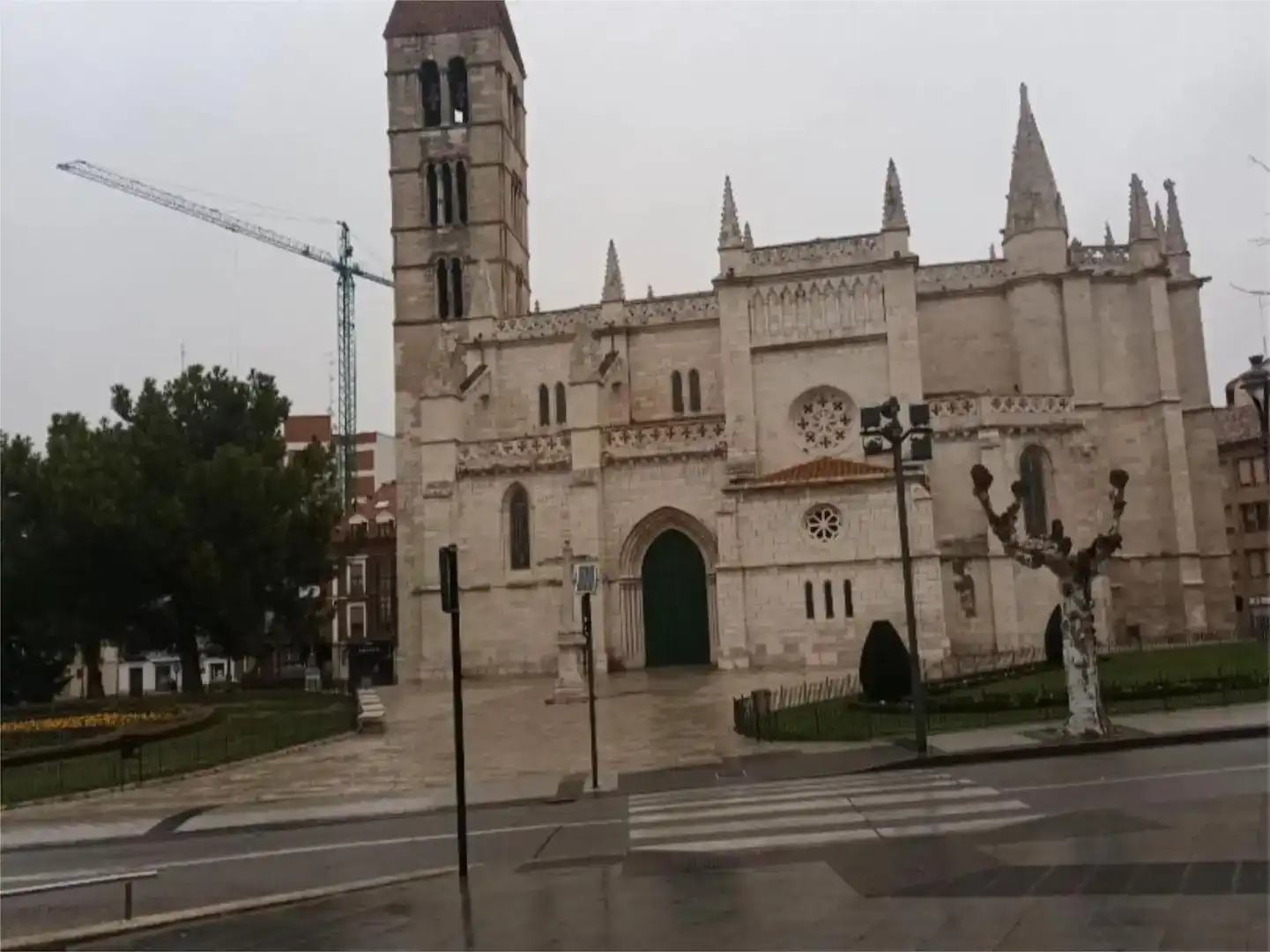 Vista exterior de Pis en venda en Valladolid Capital amb Balcó