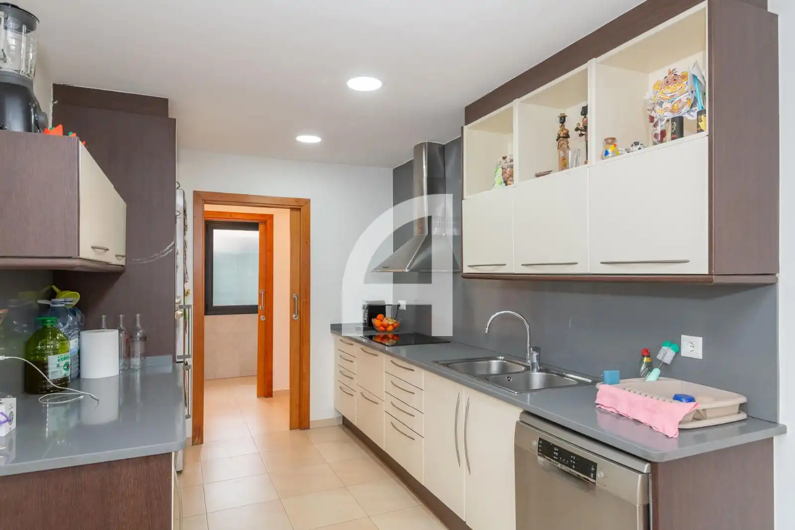 Cocina de Casa o chalet en venta en Sant Julià de Ramis con Aire acondicionado, Calefacción y Jardín privado
