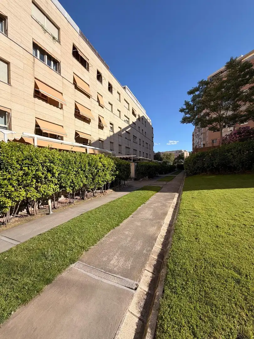 Vista exterior de Piso en venta en Madrid con Aire acondicionado, Calefacción y Trastero