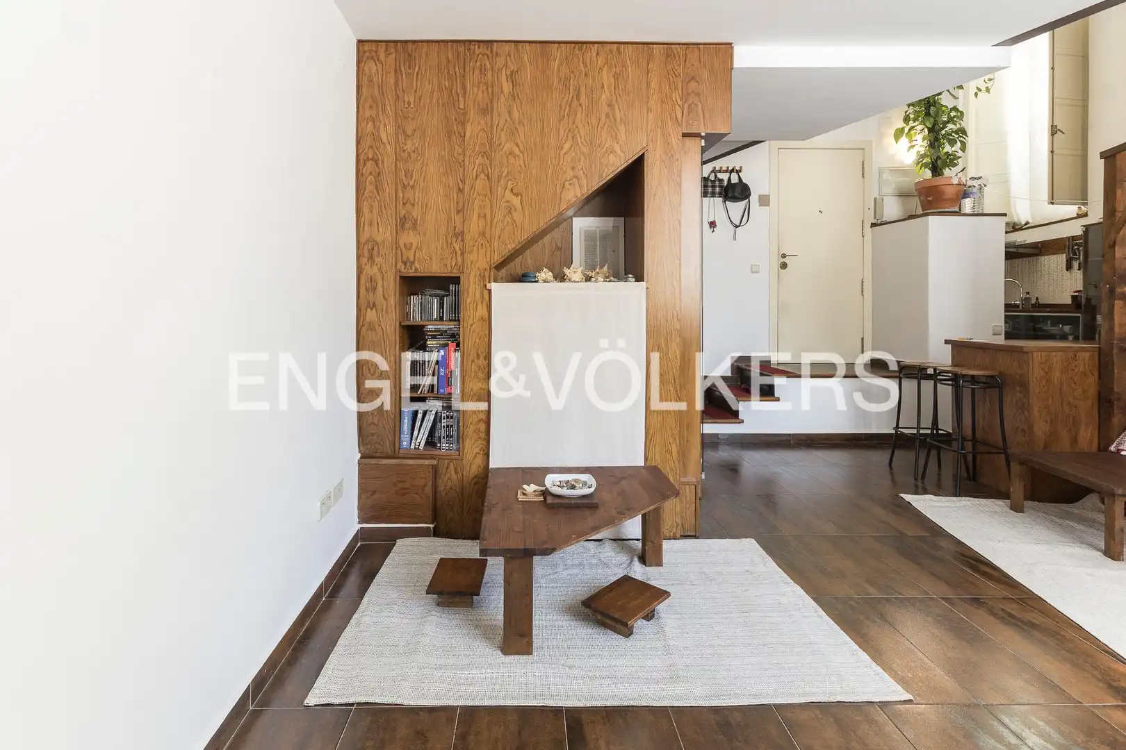 Sala de estar de Piso en venta en Barcelona con Calefacción y Amueblado
