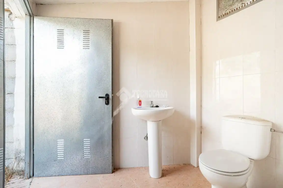 Baño de Terreno industrial en venta en Albaicín