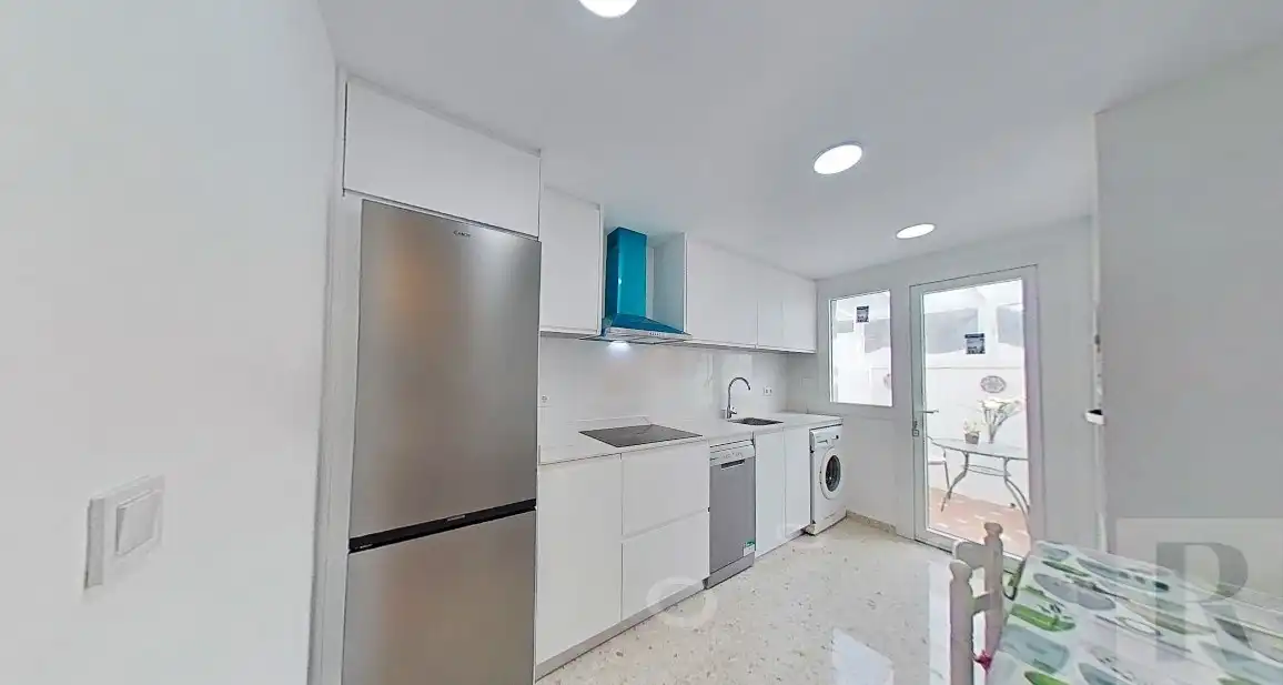 Cuina de Casa o xalet en venda en Algeciras amb Aire condicionat, Terrassa i Traster