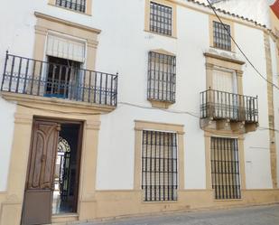 Vista exterior de Casa o xalet en venda en Porcuna amb Terrassa i Balcó
