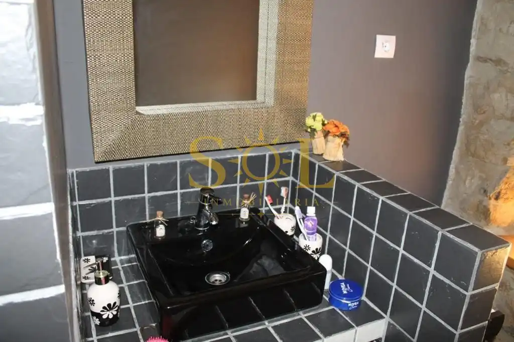 Baño de Casa o chalet en venta en Boca de Huérgano con Calefacción, Jardín privado y Parquet