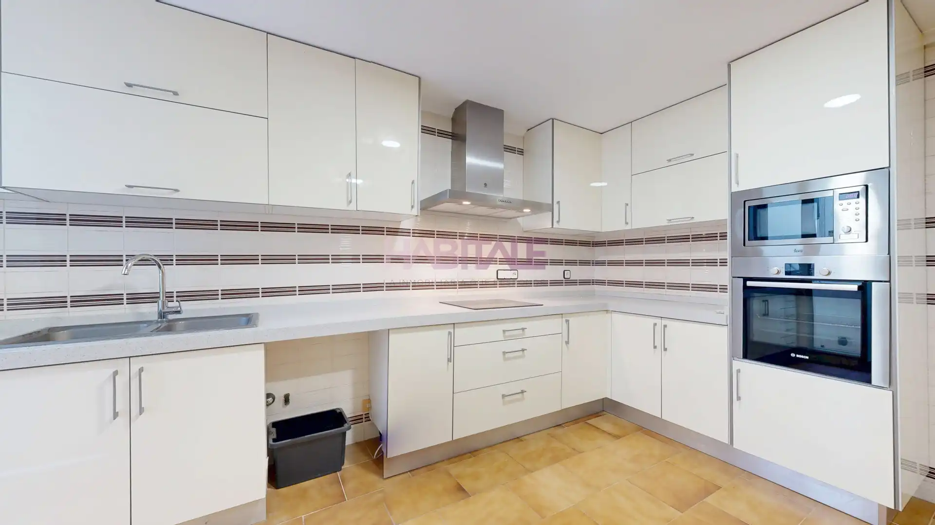 Kitchen of Flat for rent in Torrent