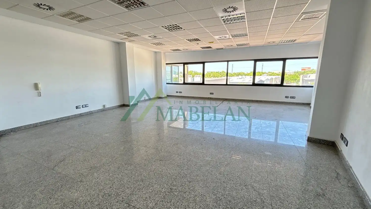 Oficina de alquiler en Las Rozas de Madrid con Calefacción