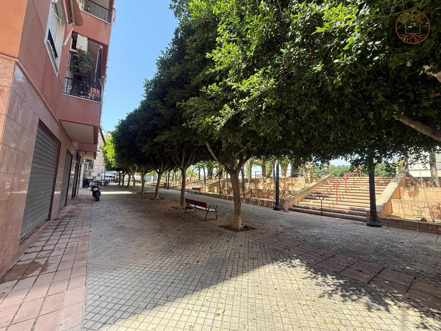 Außenansicht von Geschaftsraum zum Verkauf in Elche / Elx
