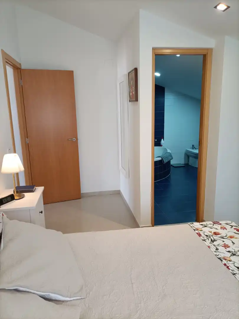 Badezimmer von Dachboden zum Verkauf in Segorbe mit Klimaanlage, Terrasse und Abstellraum