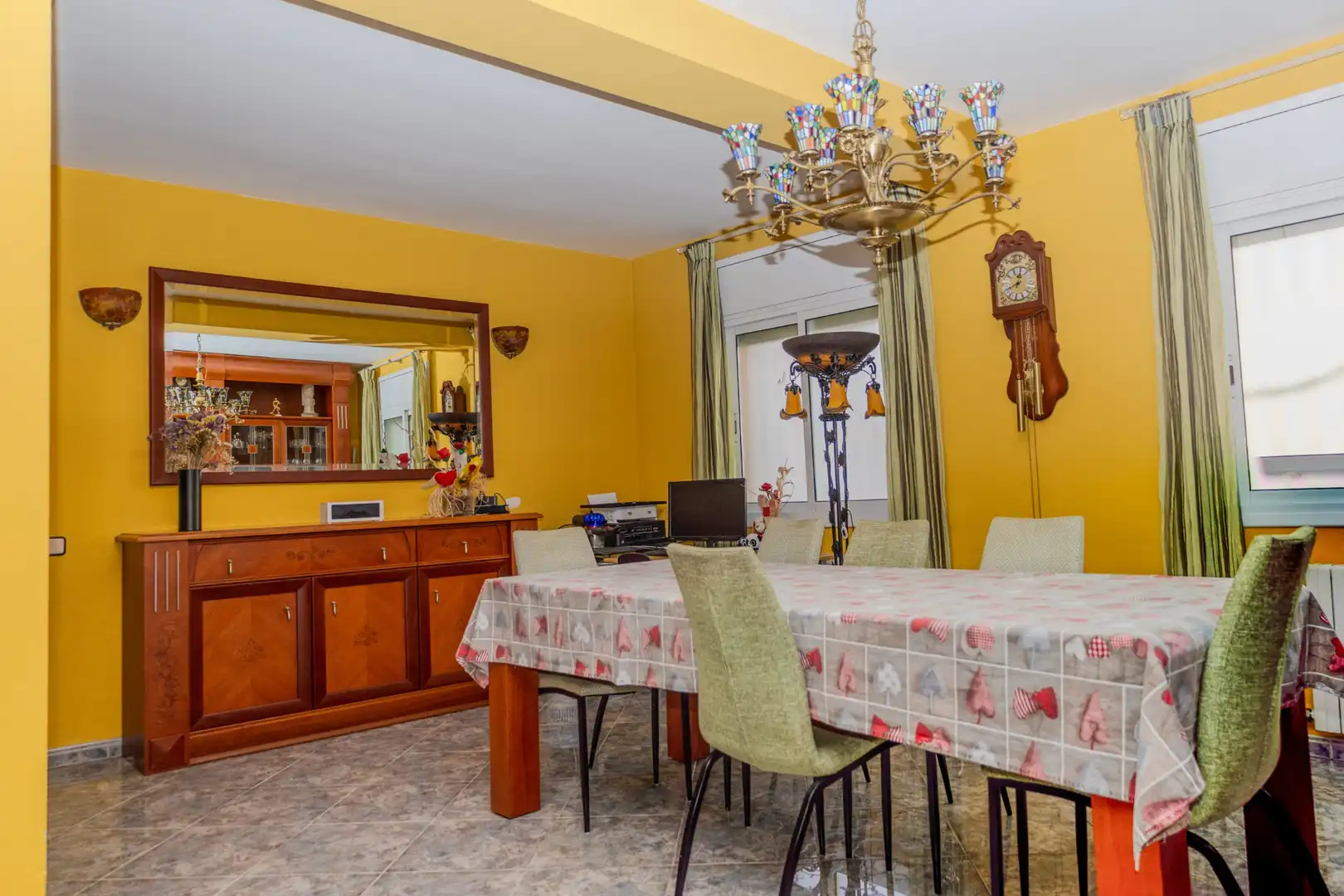 Casa bifamiliare con giardino in vendita a Carrer de Gravina, imagen 2
