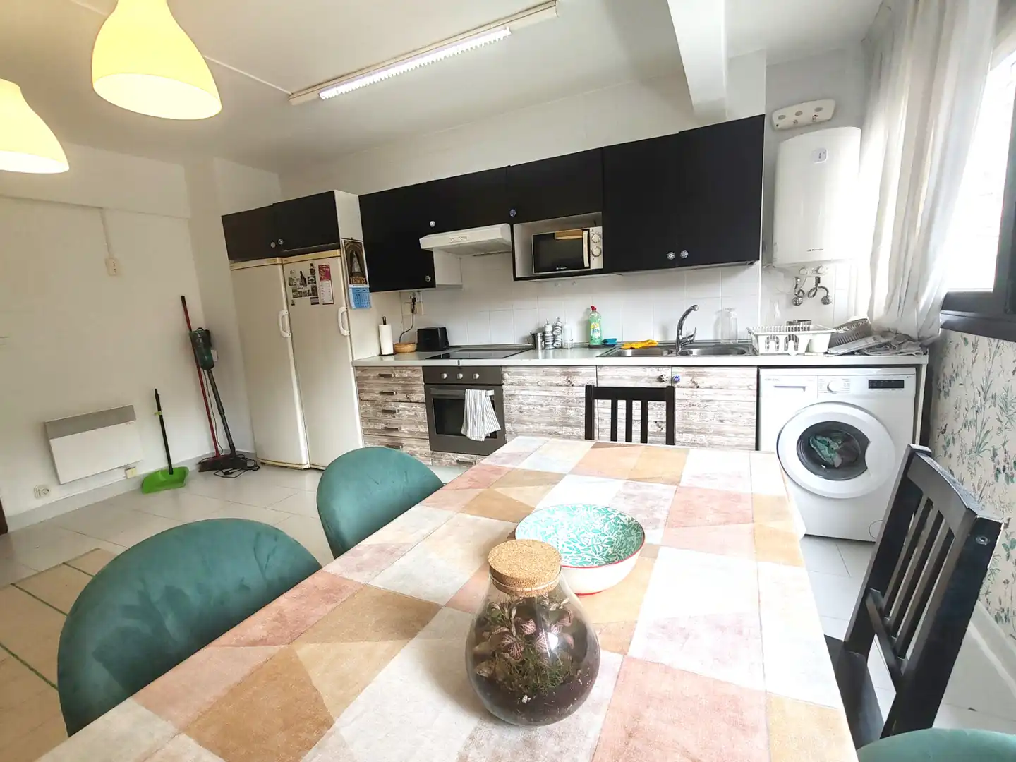 Kitchen of Flat for rent in Bilbao   with Heating, Furnished and Oven
