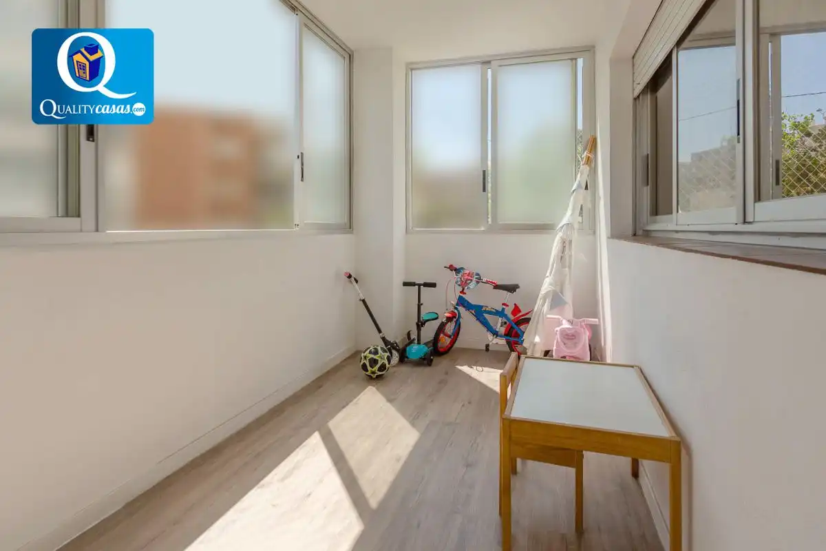 Balcony of Apartments for sale in Alicante / Alacant  with Air Conditioner, Terrace and Community pool