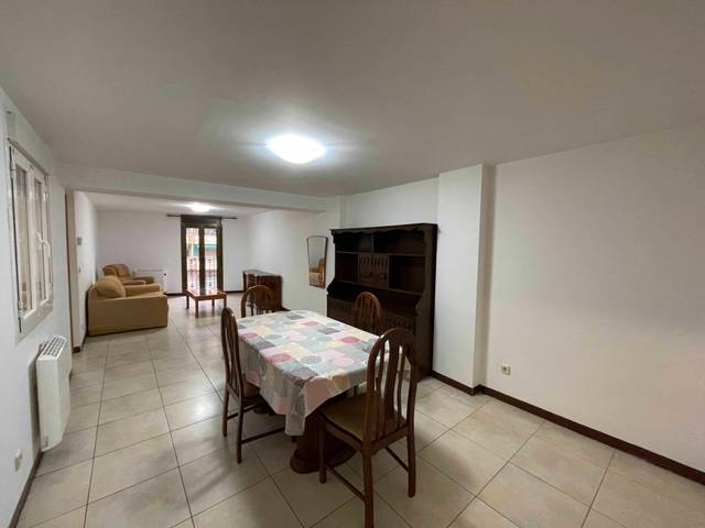 Piso en Alquiler en Calle Salamero en Graus