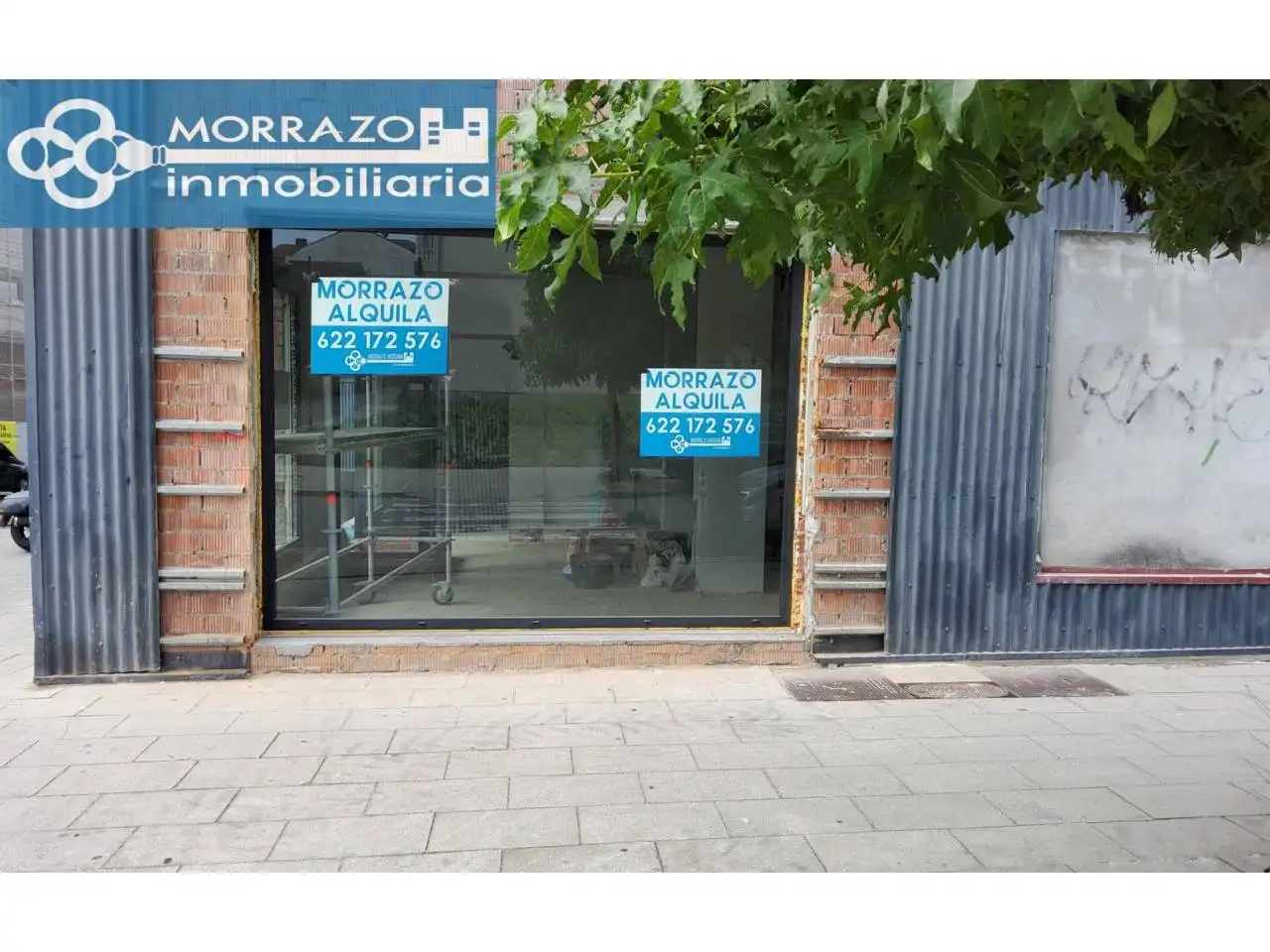 Local commercial à louer à Calle Rúa Santan, imagen 3