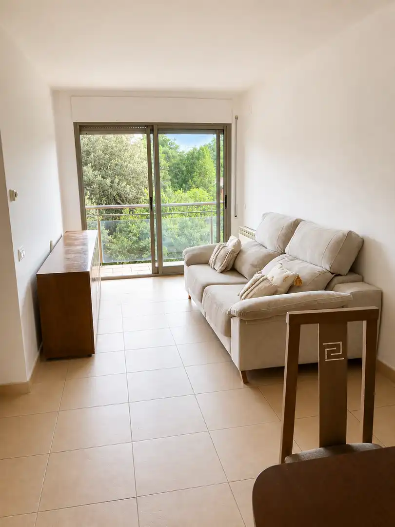 Appartement avec ascenseur à louer à Montilivi, imagen 2