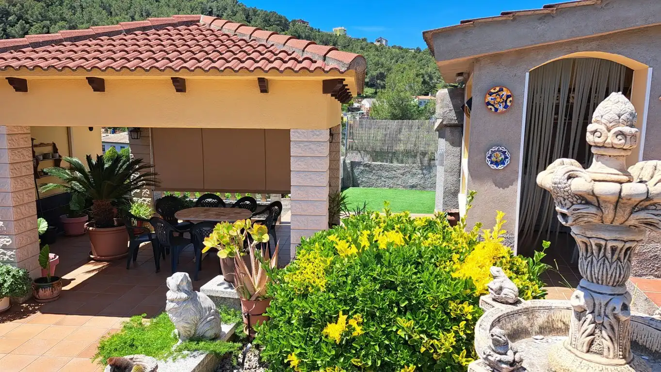 Terraza de Casa o chalet en venta en Castellet i la Gornal con Aire acondicionado, Calefacción y Jardín privado