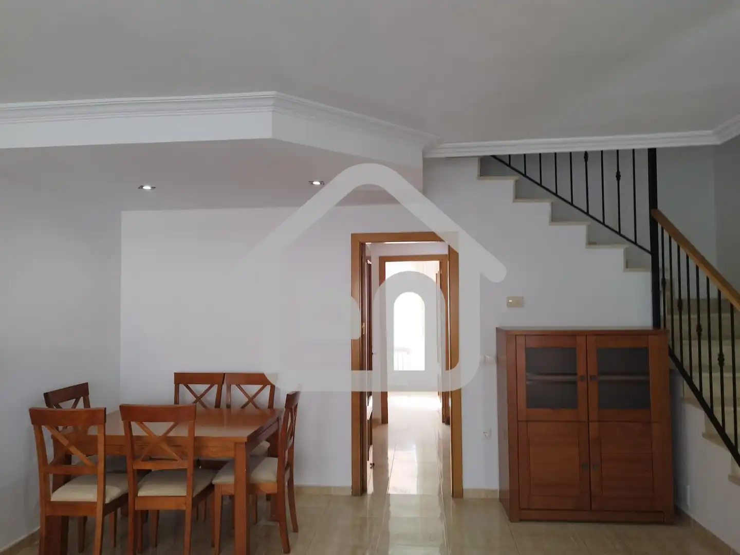 Casa adosada en venta en Calle Bodega, Requena
