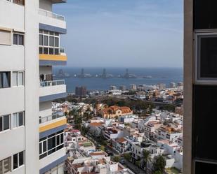 Vista exterior de Pis en venda en Las Palmas de Gran Canaria