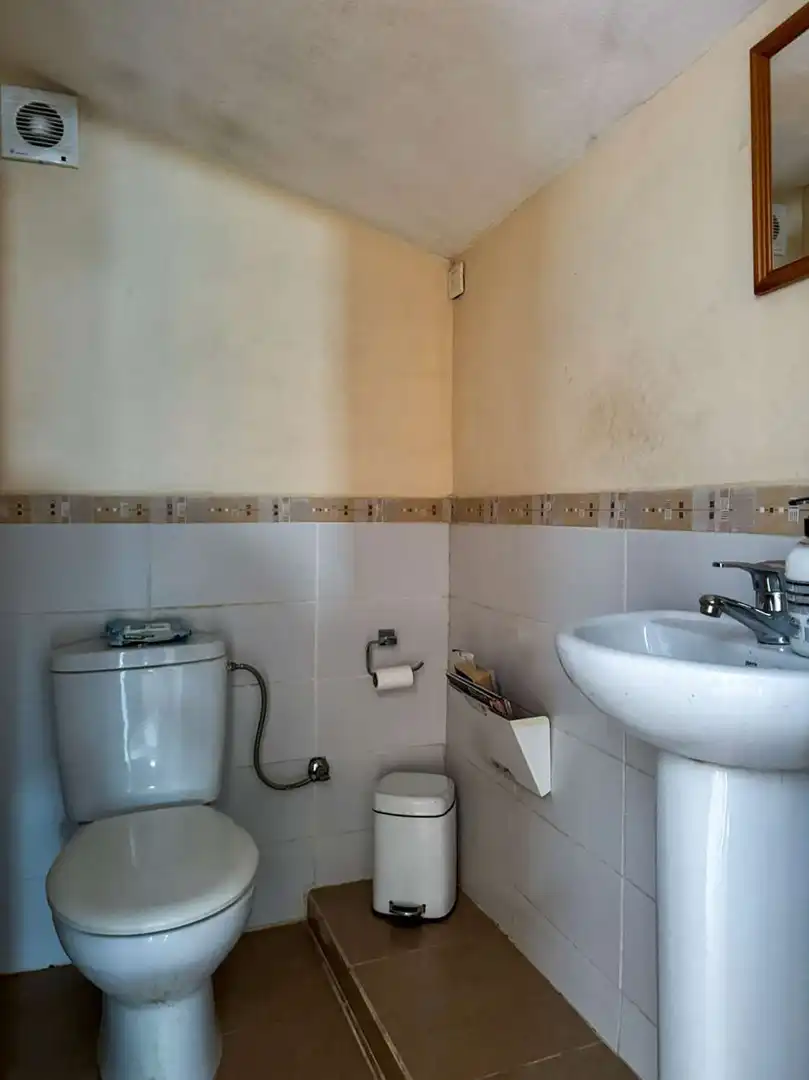 Badezimmer von Country house zum Verkauf in Salobreña mit Klimaanlage, Terrasse und Abstellraum