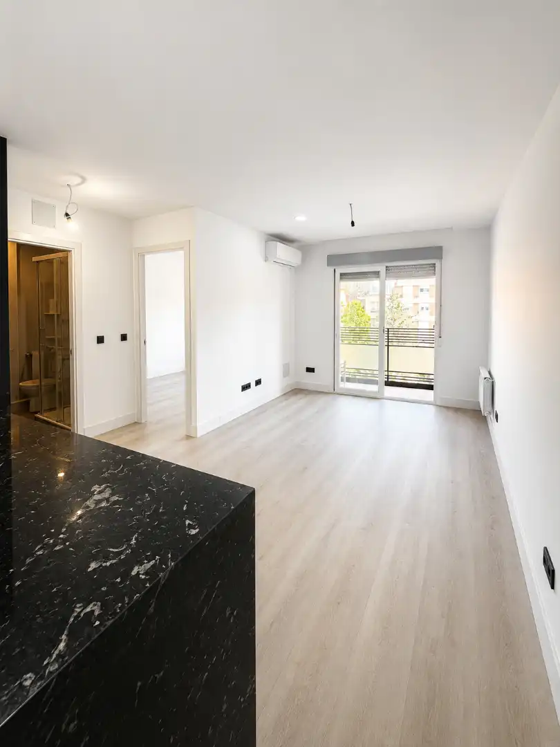 Flat with terrace for sale in Plaza de la Ciudad de Salta 4