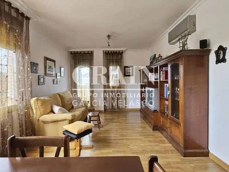 Living room of Flat for sale in Albacete  with Air Conditioner, Heating and Storage room
