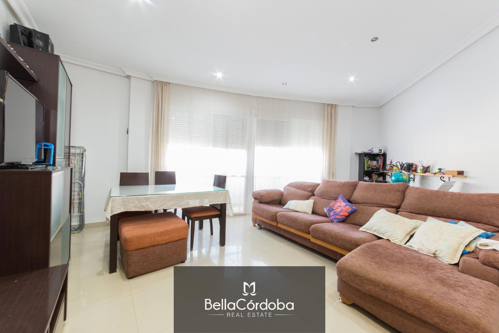 Living room of Flat for sale in  Córdoba Capital  with Air Conditioner, Heating and Terrace