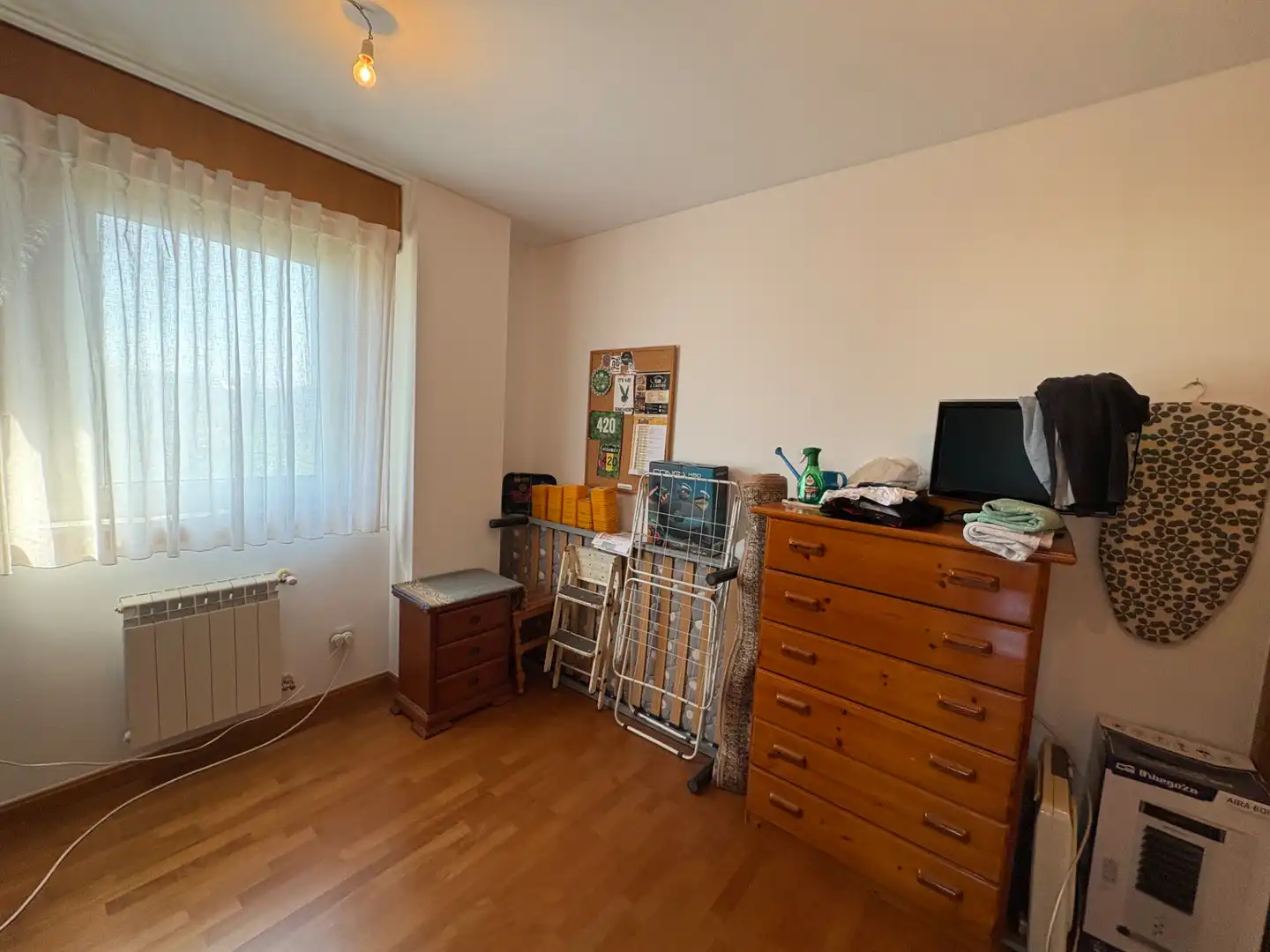 Habitación de Piso en venta en Narón con Calefacción, Trastero y Amueblado