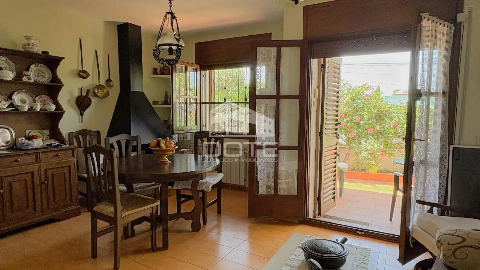 Comedor de Casa adosada en venta en Creixell con Aire acondicionado, Calefacción y Terraza