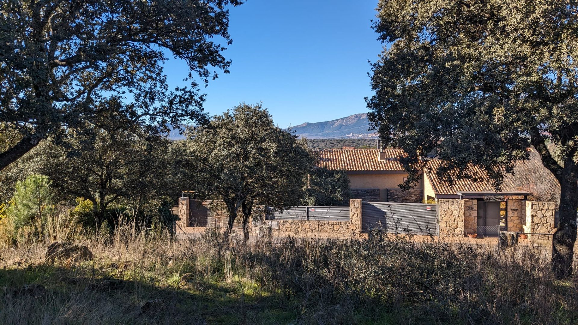 Vista exterior de Residencial en venda en El Escorial