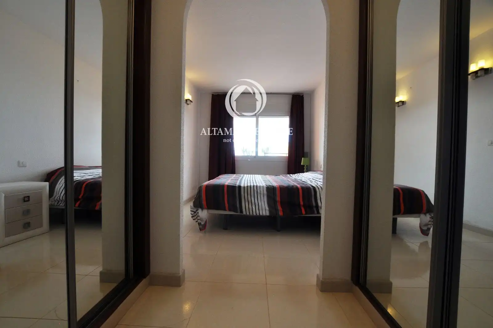 Dormitori de Apartament de lloguer en Adeje amb Terrassa, Traster i Piscina