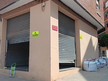 Local comercial en alquiler en Metro - Auditorio