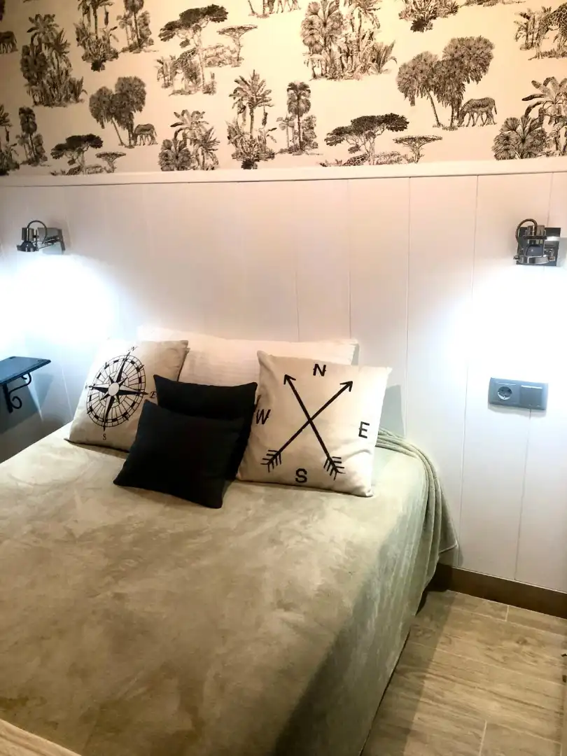 Bedroom of Apartments for rent in Linares  with Air Conditioner, Heating and Furnished