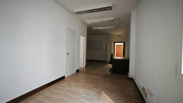 Oficina en Venta en Calle Ledesma en Plaza Circular