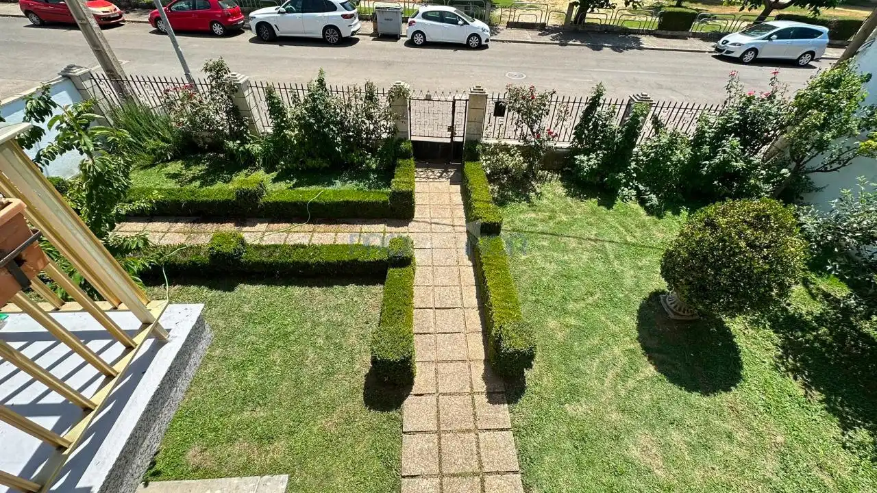 Jardín de Casa o chalet en venta en Carrizo con Calefacción, Jardín privado y Terraza