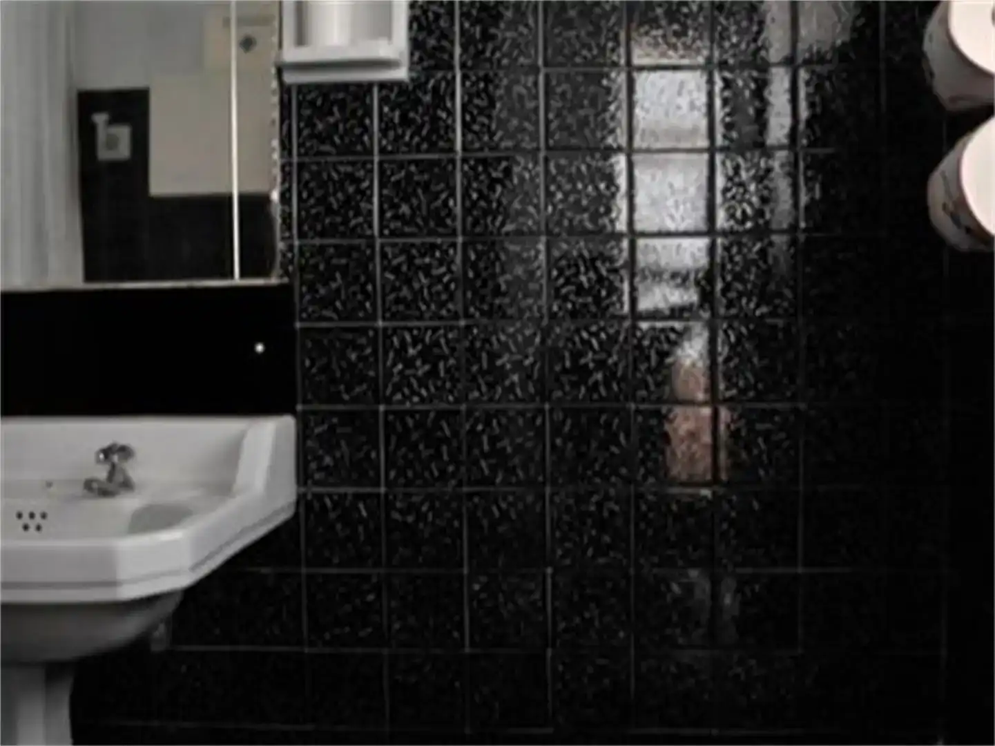 Baño de Casa adosada en venta en Simat de la Valldigna con Jardín privado, Trastero y Amueblado