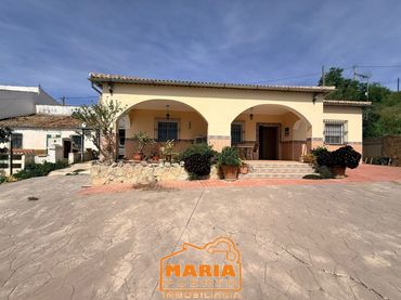 Casa rustica in vendita a Villanueva de la Concepción