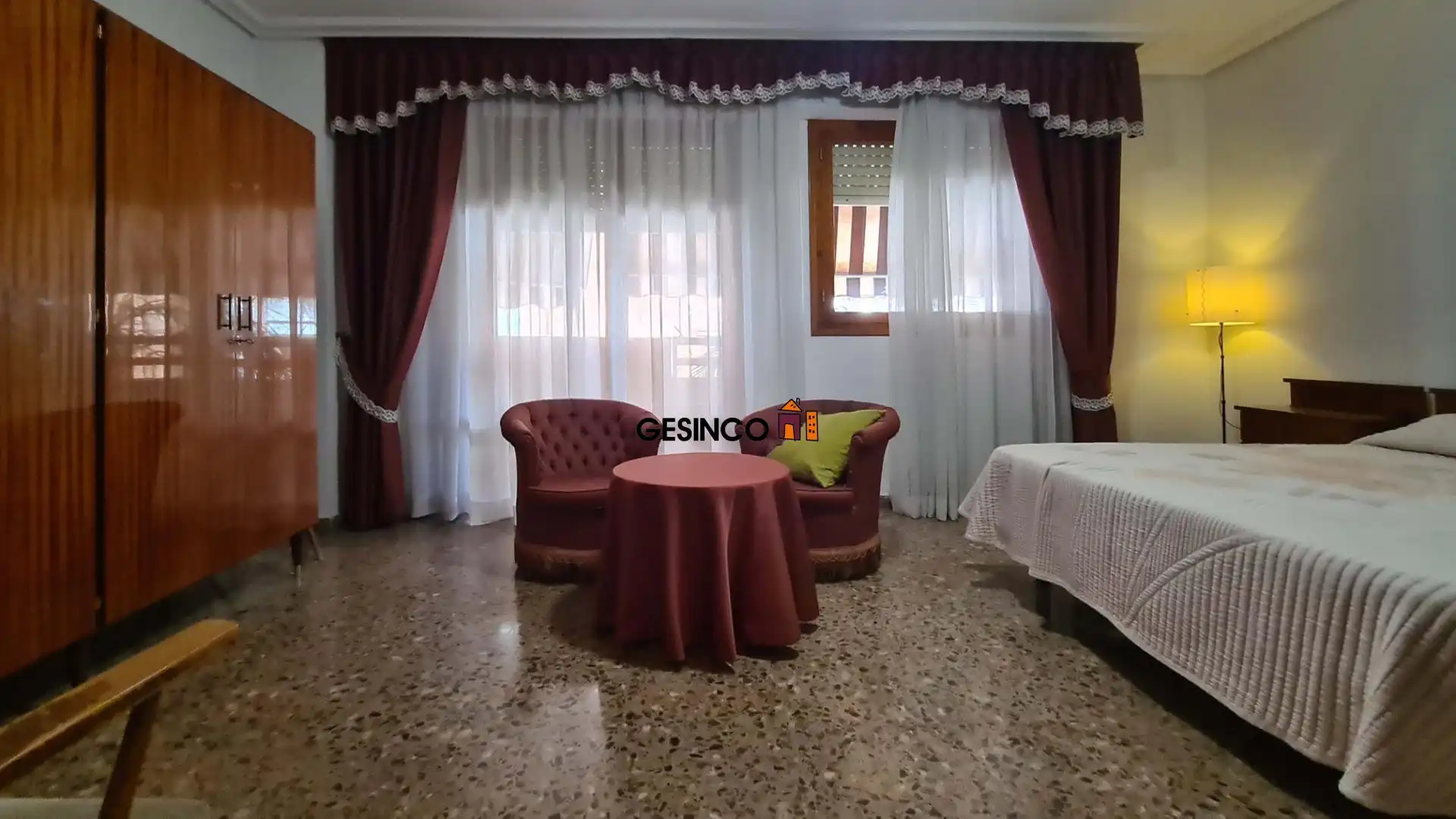 Dormitori de Pis en venda en Ontinyent amb Aire condicionat i Balcó