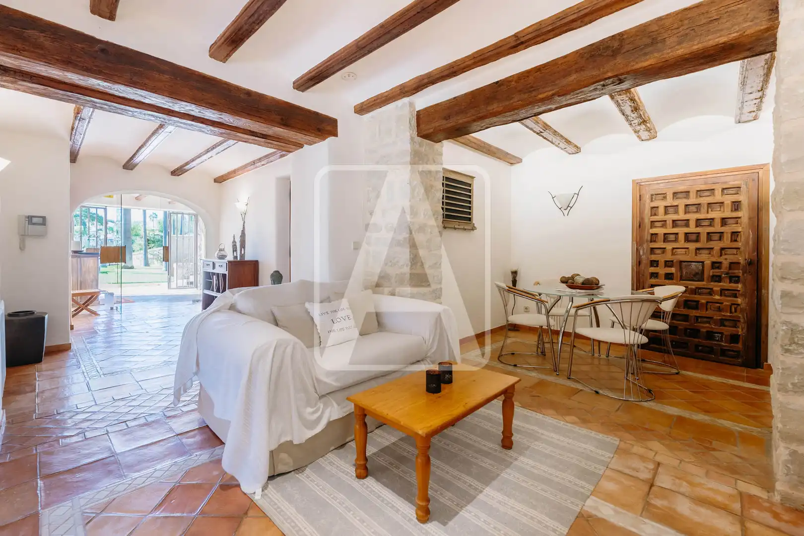 Sala de estar de Finca rústica en venta en Benissa con Aire acondicionado, Calefacción y Jardín privado