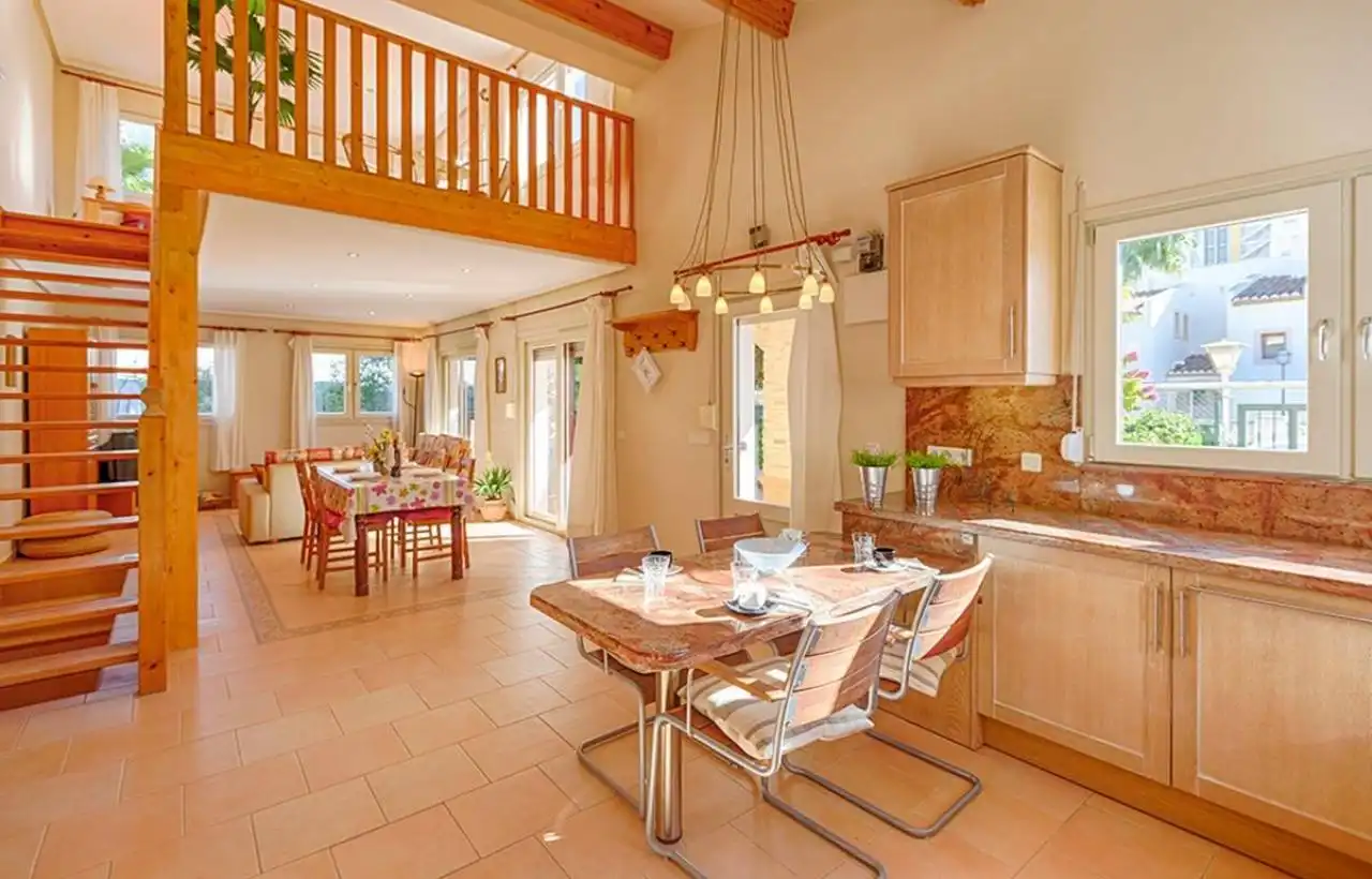 Villa con terrazza in vendita a Marisol Park - Ortembach - Los Almendros, imagen 40