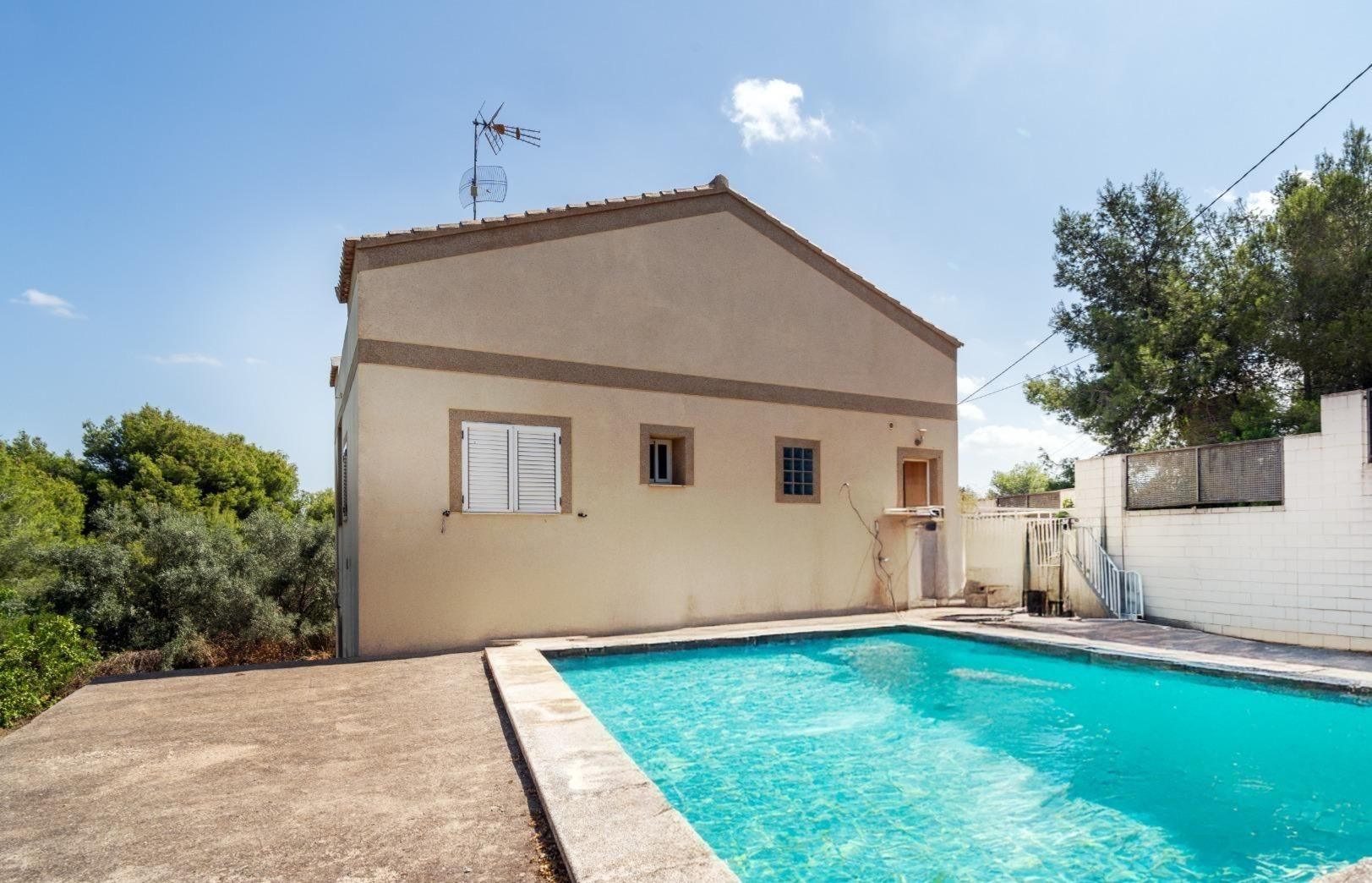 Piscina de Casa o xalet en venda en Godelleta amb Aire condicionat, Calefacció i Jardí privat