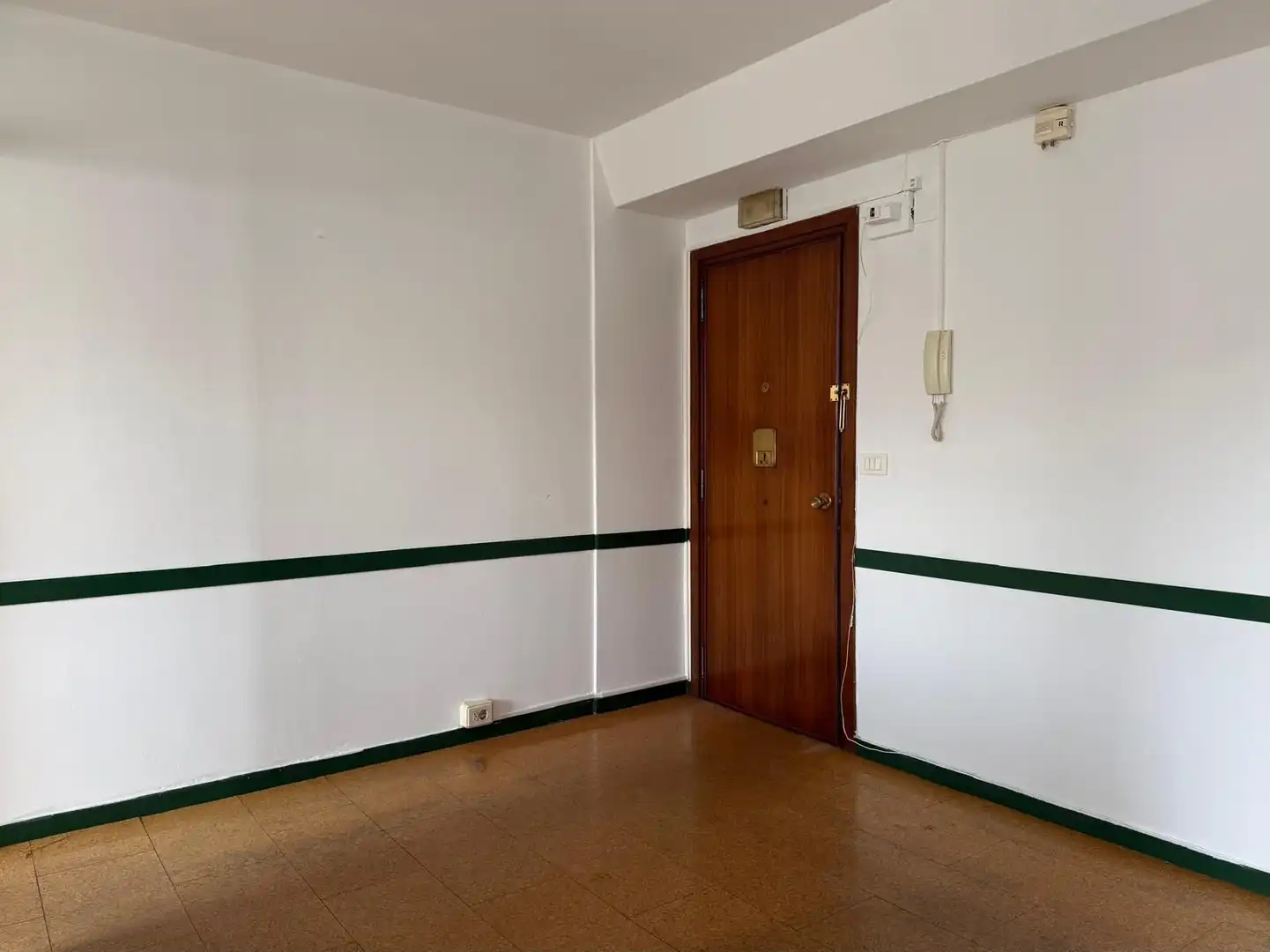 Oficina amb ascensor en venda a Canton Grande, imagen 2