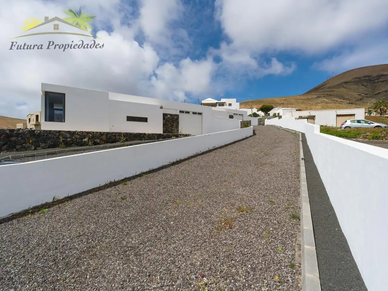 Vista exterior de Casa o xalet en venda en Yaiza amb Aire condicionat