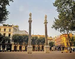 Exterior view of Building for sale in  Sevilla Capital