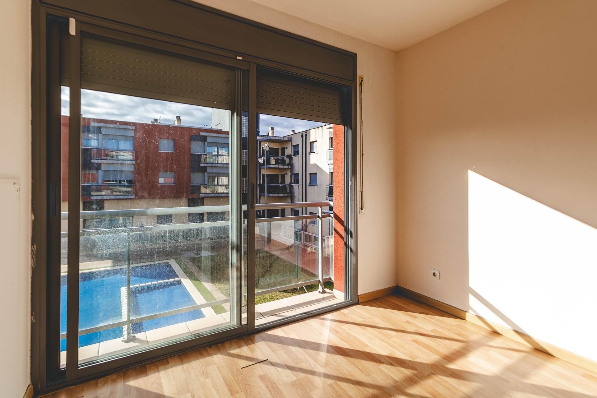 Bedroom of Flat for sale in Santa Bàrbara  with Parquet flooring and Community pool