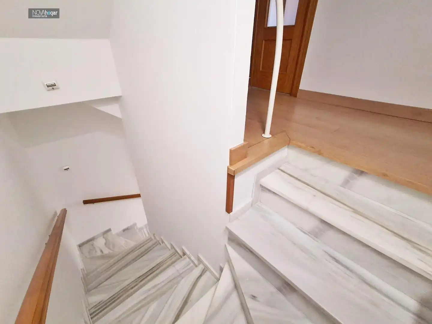 Casa adosada en venda en Málaga amb Aire condicionat, Calefacció i Terrassa