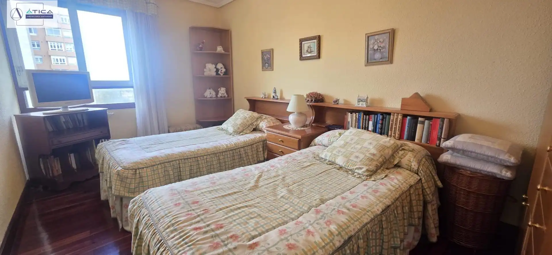 Bedroom of Flat for sale in Santander  with Heating, Terrace and Storage room
