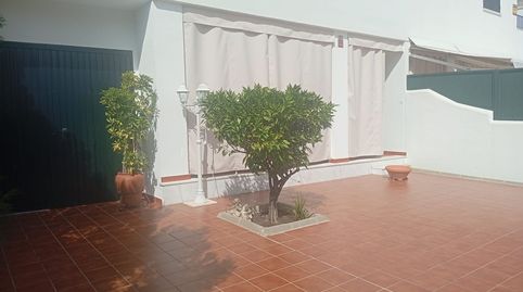Foto 4 de Casa adosada en venta en El Rompido, Huelva