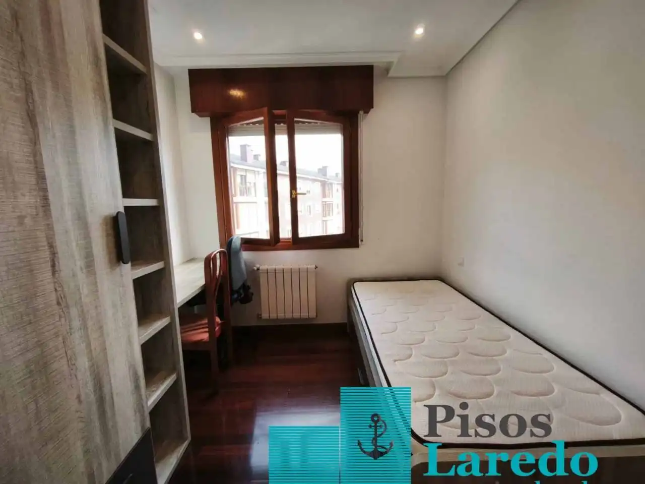 Habitación de Piso en venta en Voto con Calefacción y Balcón